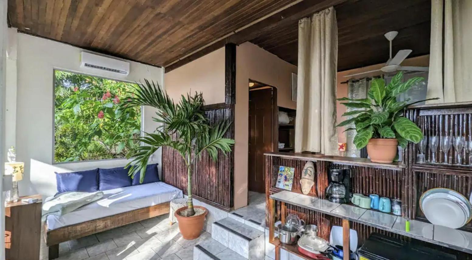 Beautiful Rustic Treehouse Hotel Manuel Antonio เกโปส ภายนอก รูปภาพ