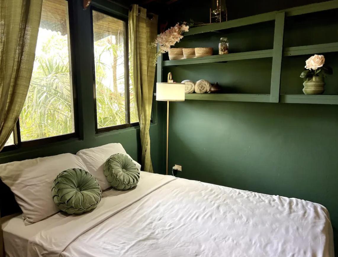 Beautiful Rustic Treehouse Hotel Manuel Antonio เกโปส ภายนอก รูปภาพ
