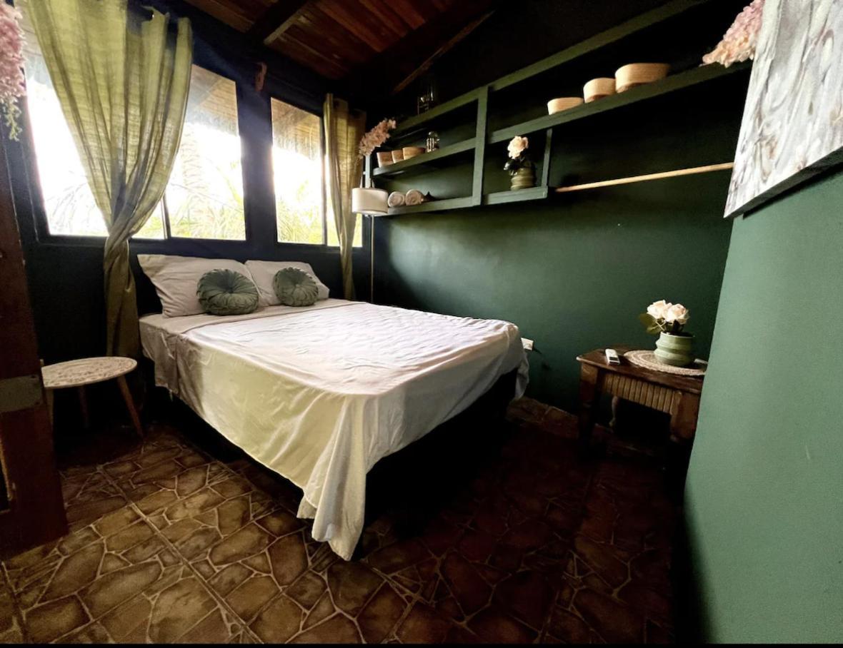 Beautiful Rustic Treehouse Hotel Manuel Antonio เกโปส ภายนอก รูปภาพ